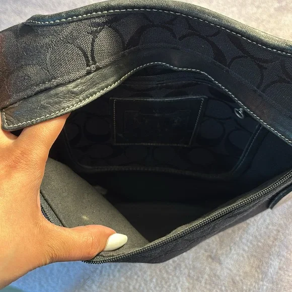 Coach Black Backpack Sleek Minimalist Design - Picture 5 of 14